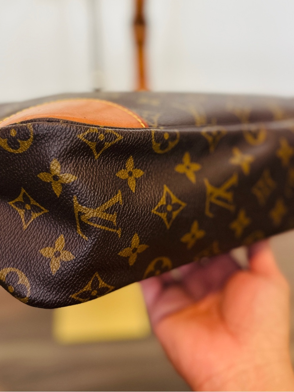 LOUIS VUITTON LV Monogram Bolougne Shoulder bag with dust bag and COA - Picture 10 of 17
